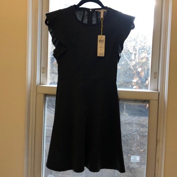 BCBGeneration Ponte Flutter Sleeve Dress - Picture 6 of 6